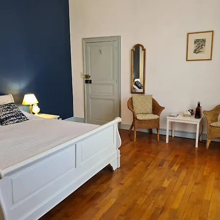 Chateau La Barge - Dordogne 3*